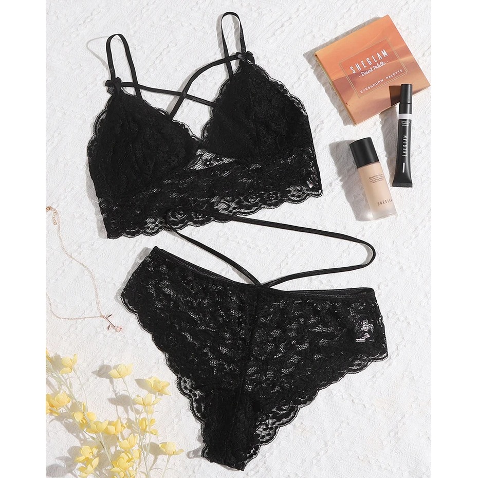 Floral lace lingerie set