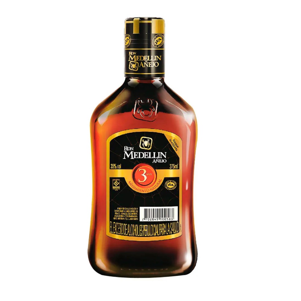 Ron Medellín Añejo 3 años