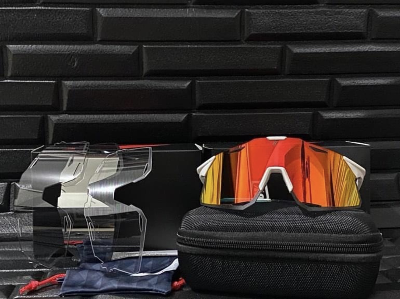 LENTES