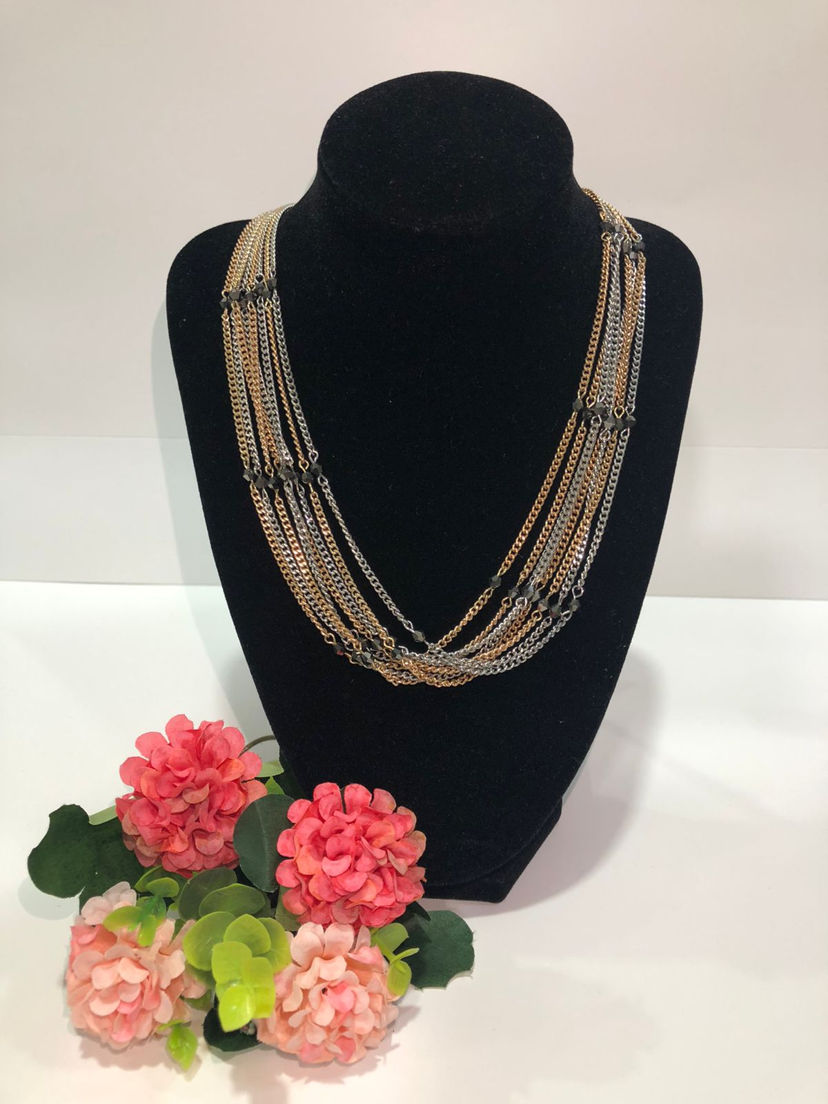 COLLAR DE DAMA