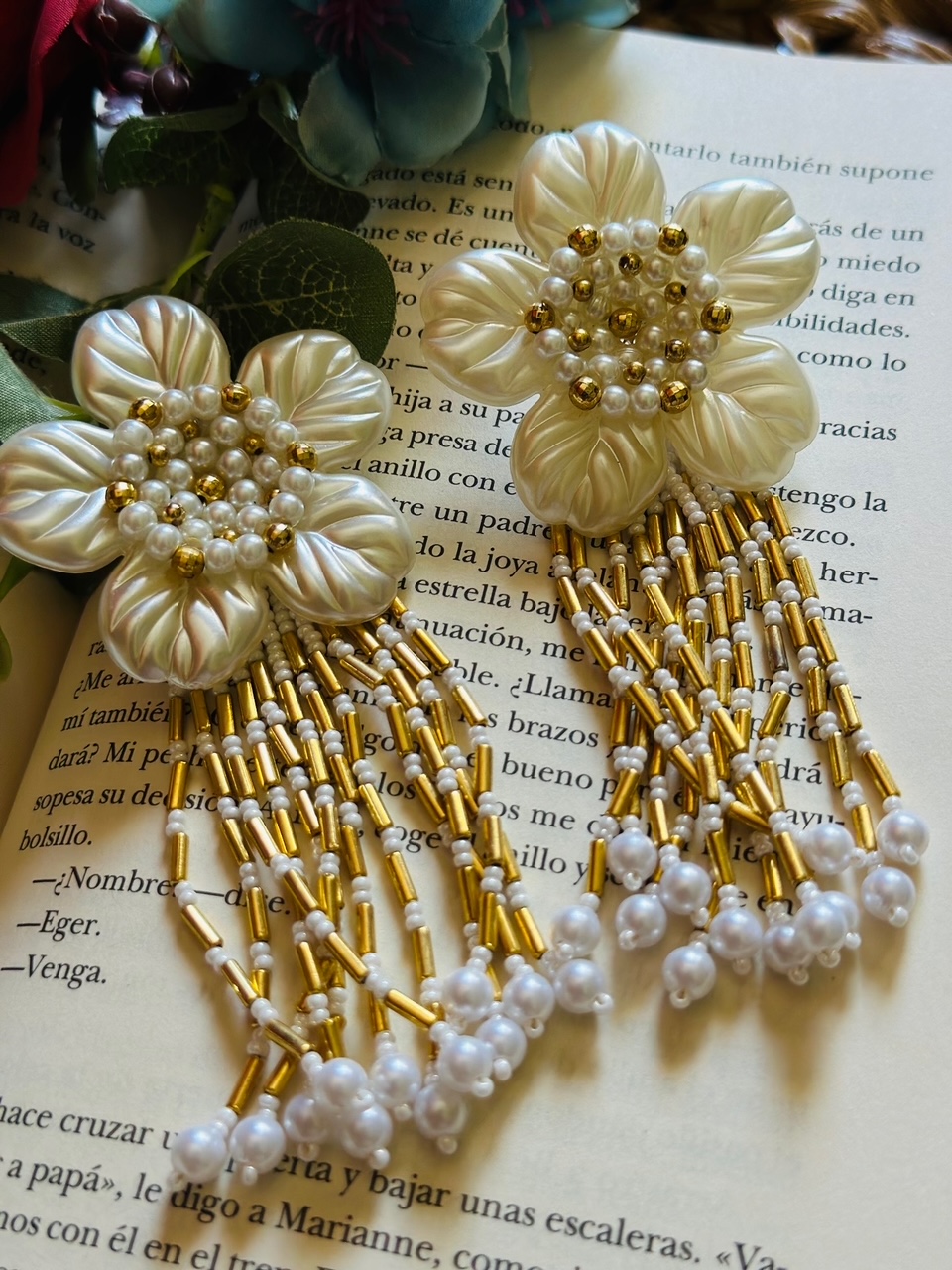 PENDIENTES PERLAS CON DORADO