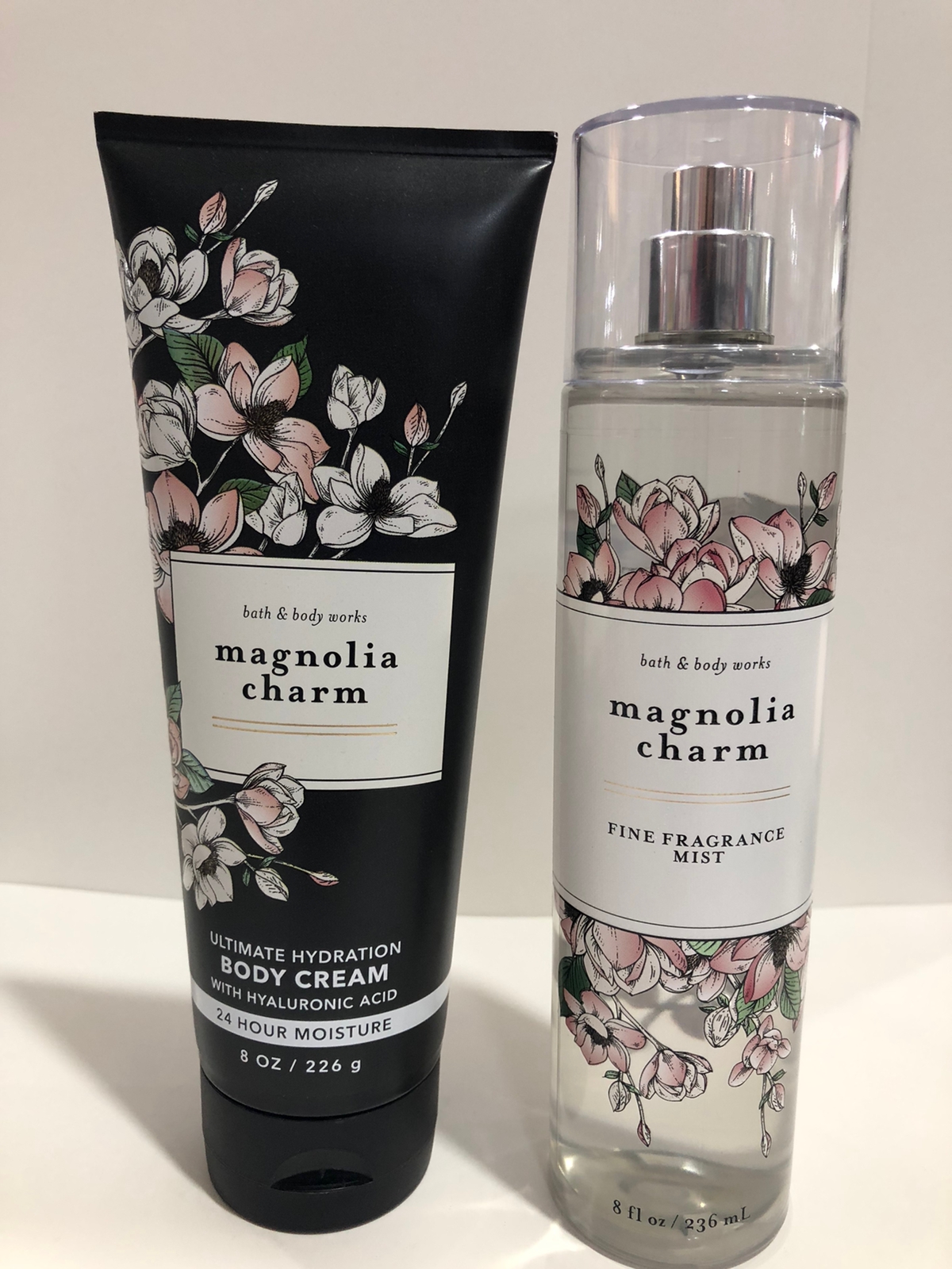 MAGNOLIA CHARM 