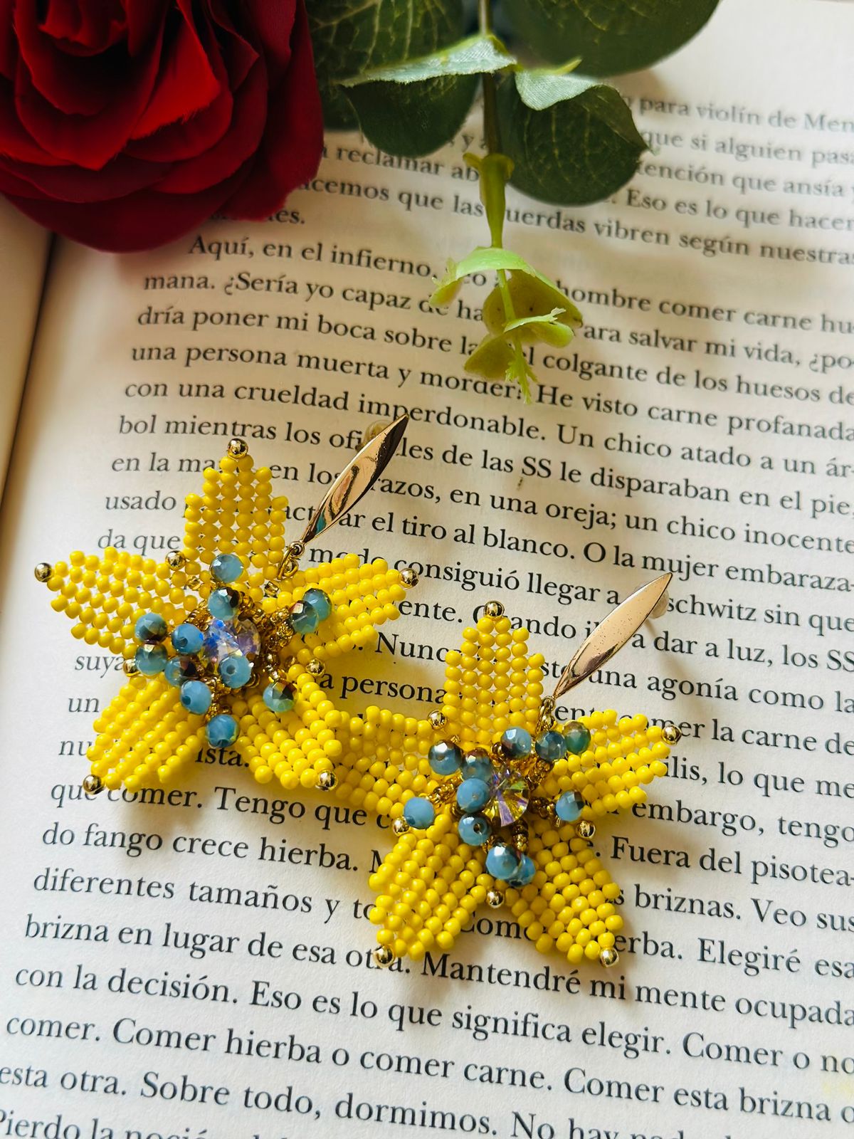 PENDIENTES FLOR AMARILLO