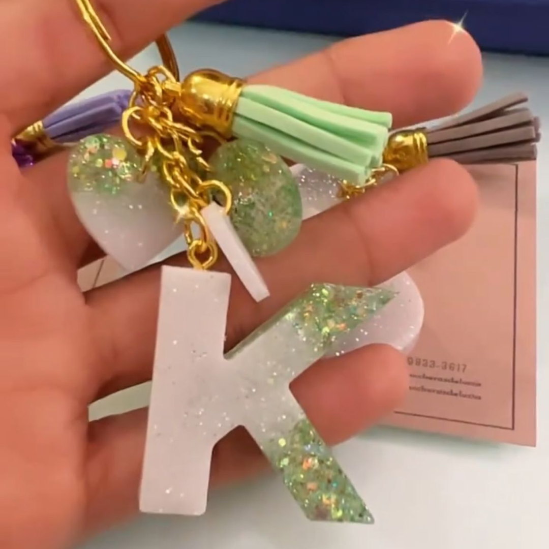 LLAVEROS PERSONALIZADOS DE RESINA